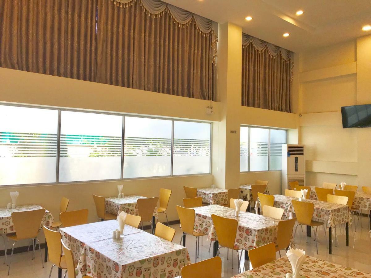 โฮเทล บรอดเวย์ ย่างกุ้ง Hotel ภายนอก รูปภาพ